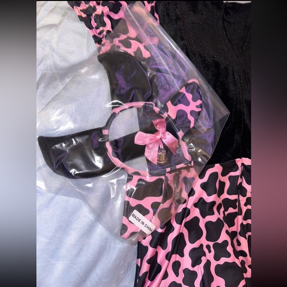 Dolls Kill Sugar Thrillz costume - Picture 9 of 10